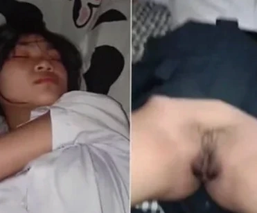 Bokep Indo Viral Asupan Abg Viral Memancarkan Aura Kenikmatan Bermain dengan Lubang Kenikmatan Top Bertempik 2026 Aduhay Enaknya Video Viral